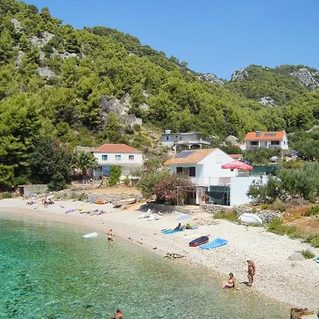 Seaside Secluded Apartments Cove Skozanje, Hvar - 4624 * Gdinj