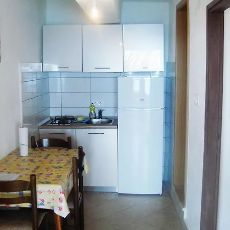 Seaside Secluded Apartments Cove Skozanje, Hvar - 4624 Apartment *