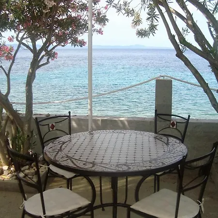 Seaside Secluded Apartments Cove Skozanje, Hvar - 4624 Apartment *